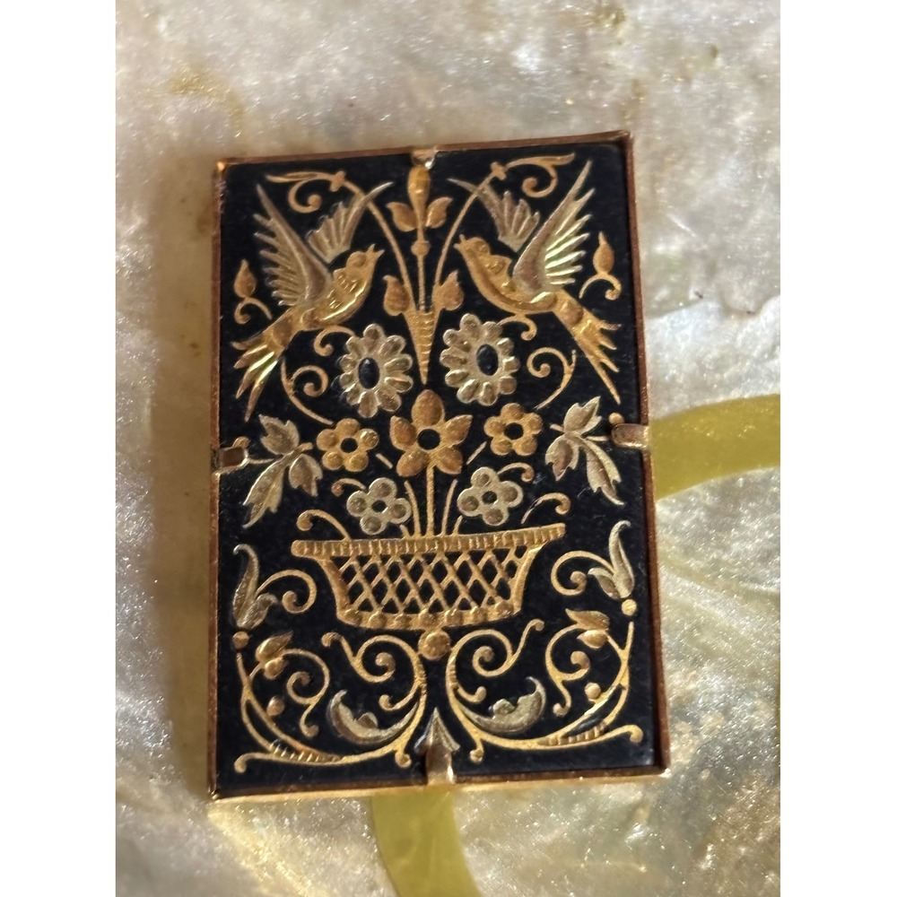 Vtg. Toledo Spanish Damascene Pin Mid-Century Gold Inlay 1.5"x 1" Flower Basket